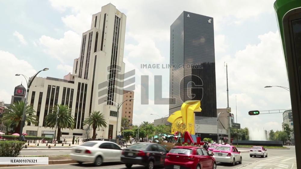 U.S. high cost of living drives American digital nomads to live in Mexico