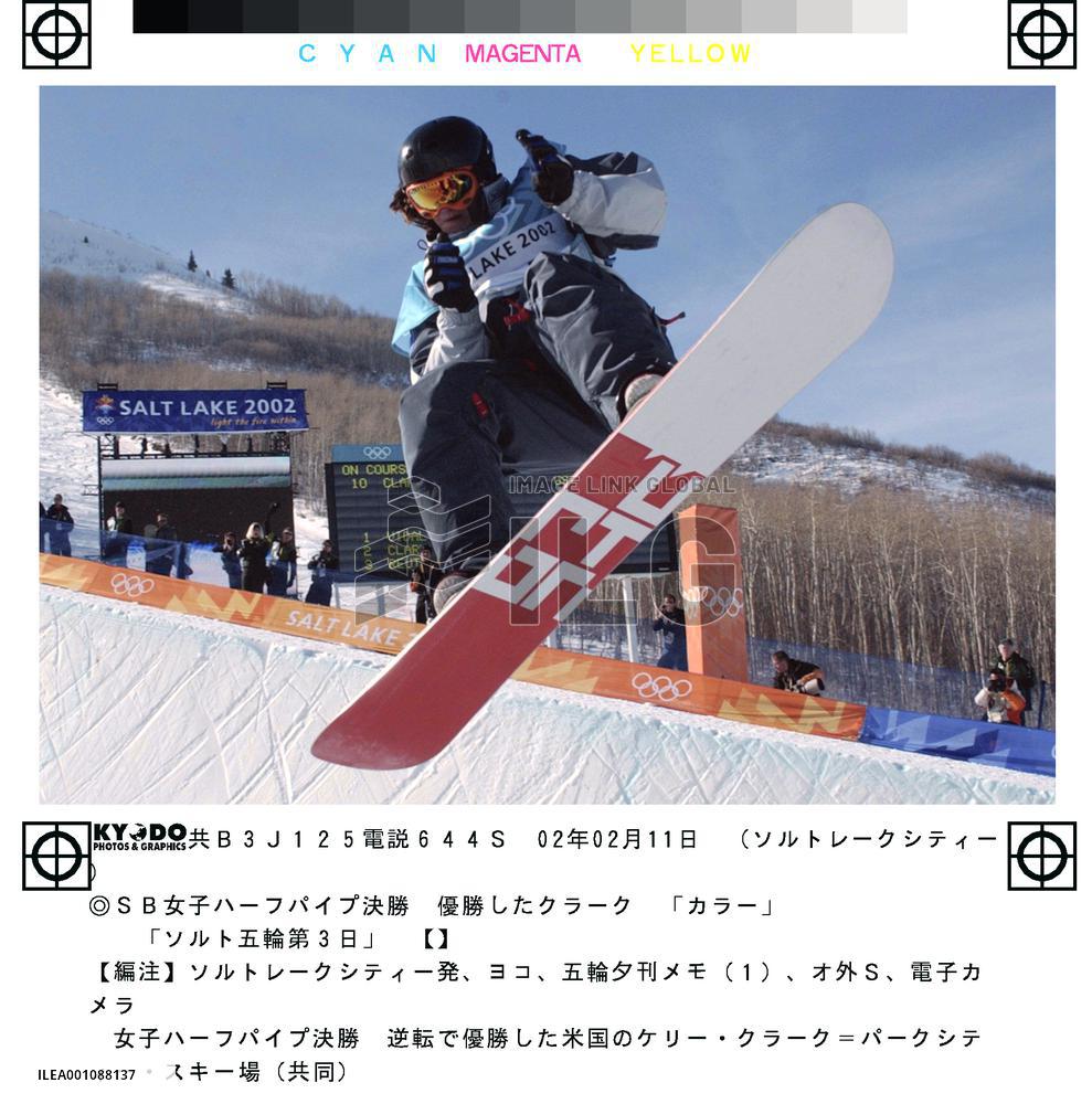 Clark of the U.S. wins women's halfpipe