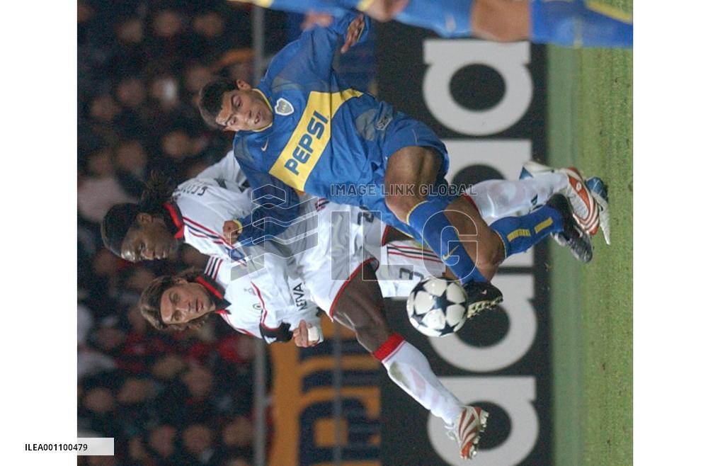 (15)AC Milan vs. Boca Juniors