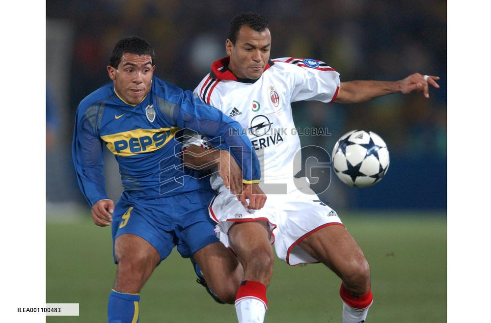 (16)AC Milan vs. Boca Juniors