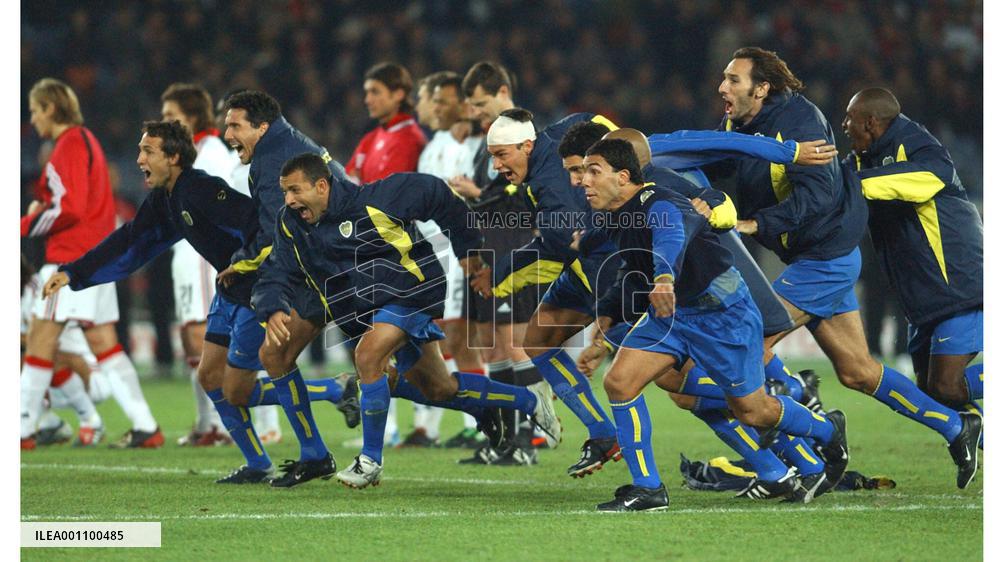 (17)AC Milan vs. Boca Juniors