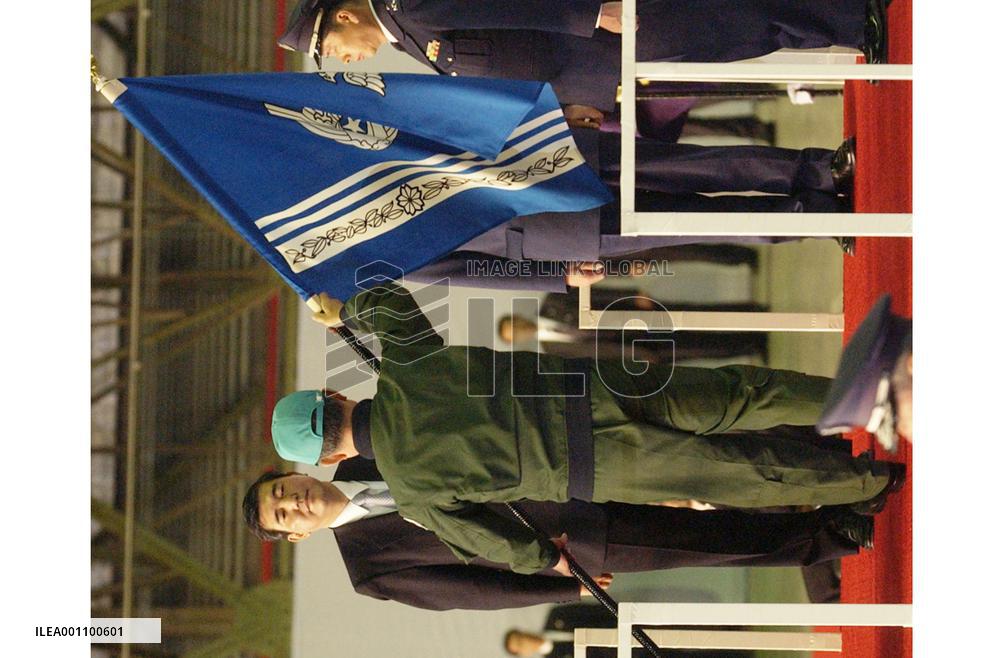 (2)ASDF holds send-off ceremony for advance team to Iraq