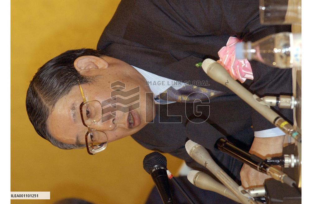 Profitable firms should reward workers with bonuses: Okuda