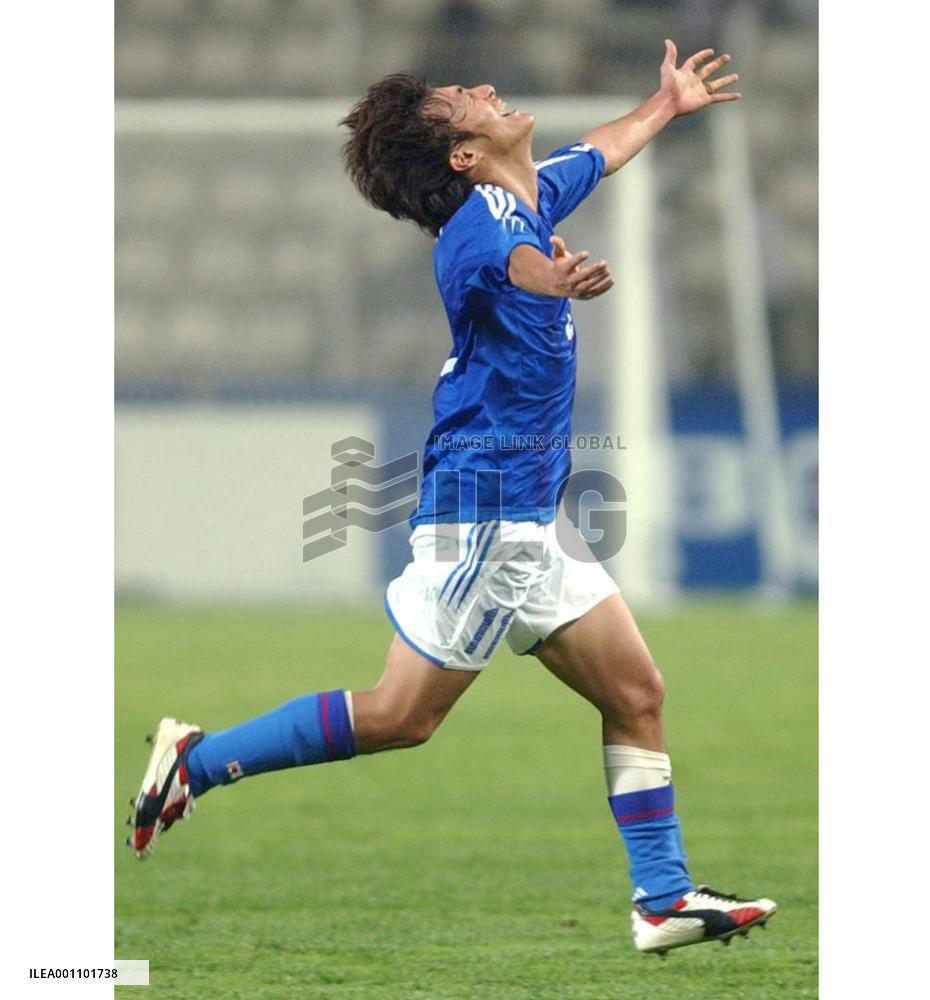 (2)Japan move closer to Athens after downing UAE in q'fier