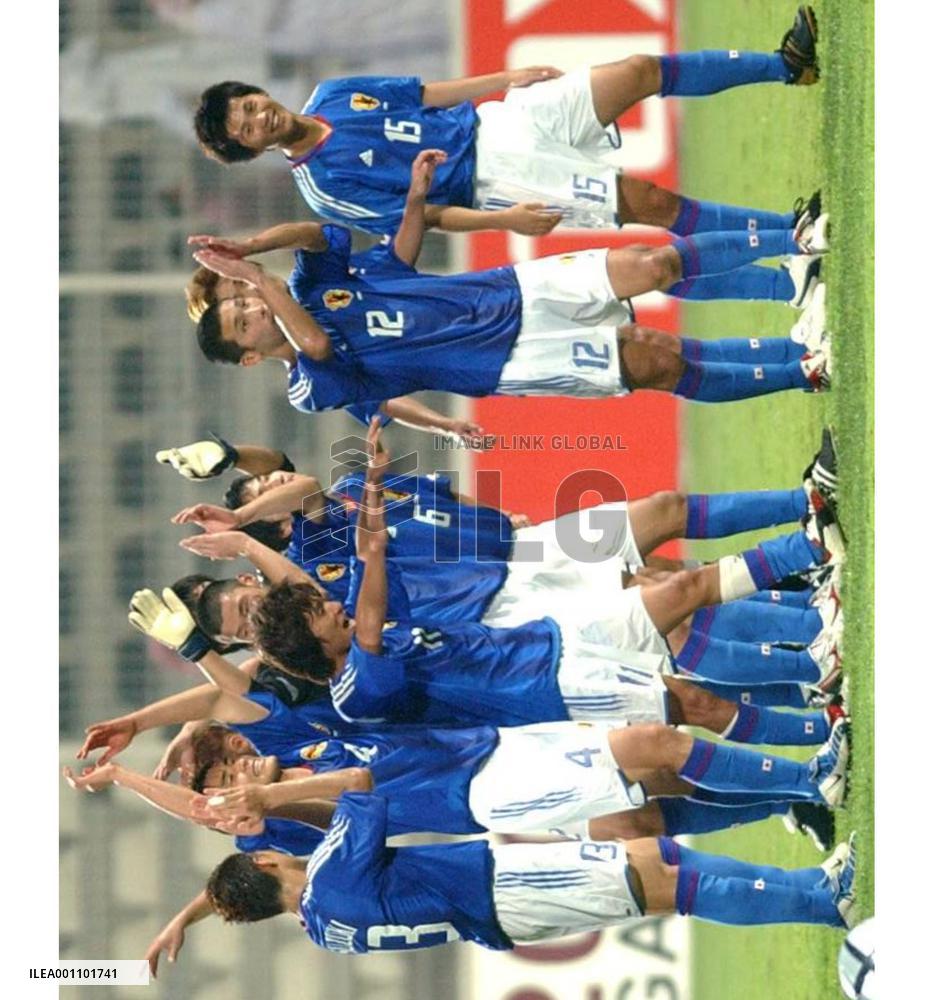 (4)Japan move closer to Athens after downing UAE in q'fier