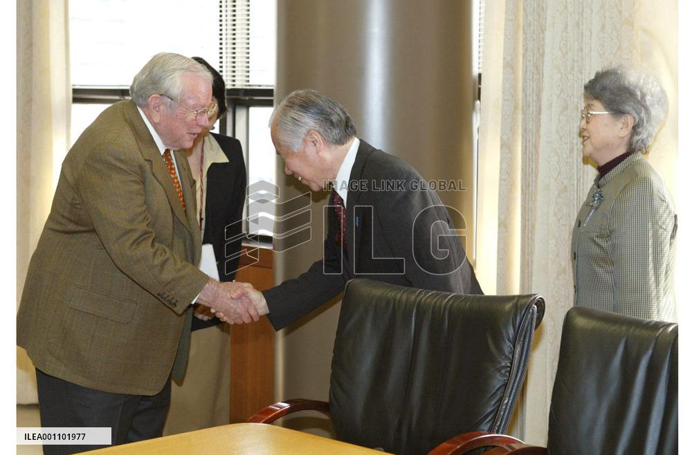 (1)Ambassador Baker vows U.S. will continue pressure on N. Korea