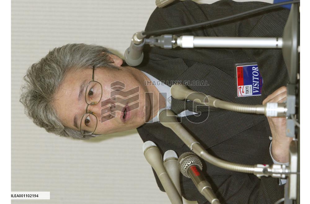 Yoshinoya cuts earnings forecast for FY 2003