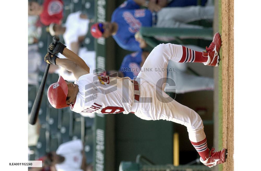 (1)Cardinals' Taguchi hits winning single against Expos