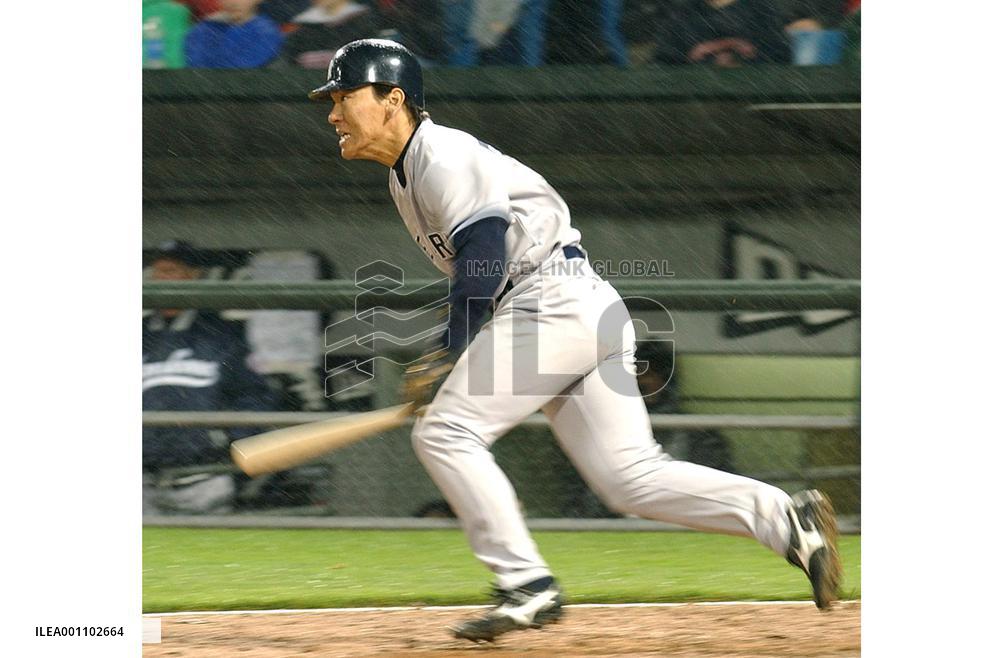 Yankees' Matsui goes 1-for-2 against White Sox