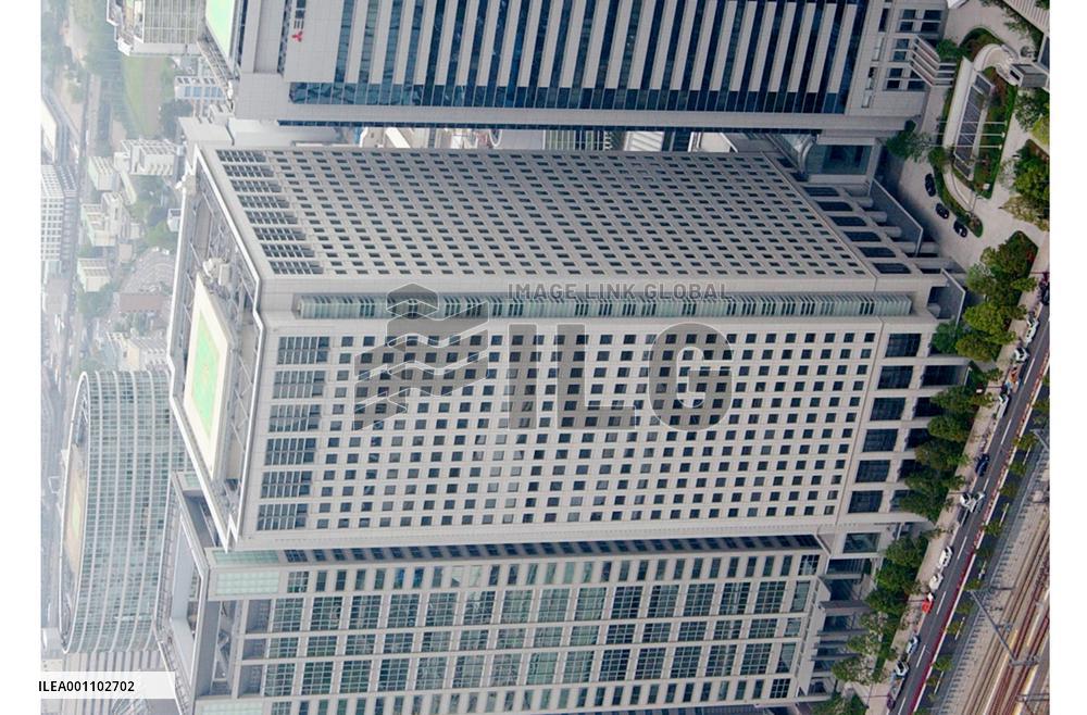 DaimlerChrysler pulls plug on Mitsubishi Motors