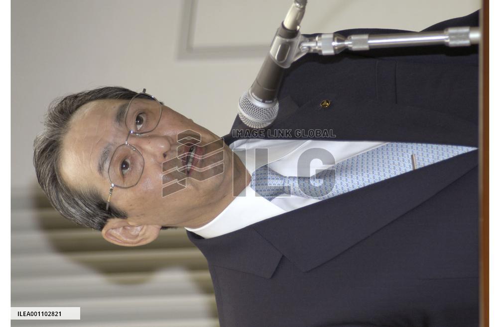 Matsushita scores 1st group net profit in 3 yrs in FY 2003