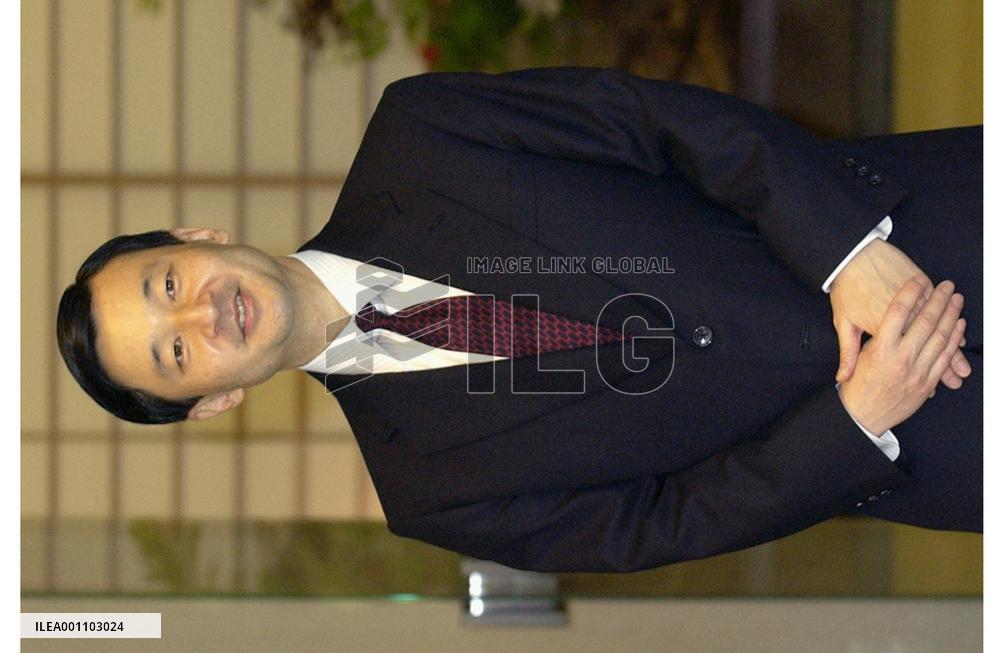 (1)Crown Prince Naruhito leaves on European tour