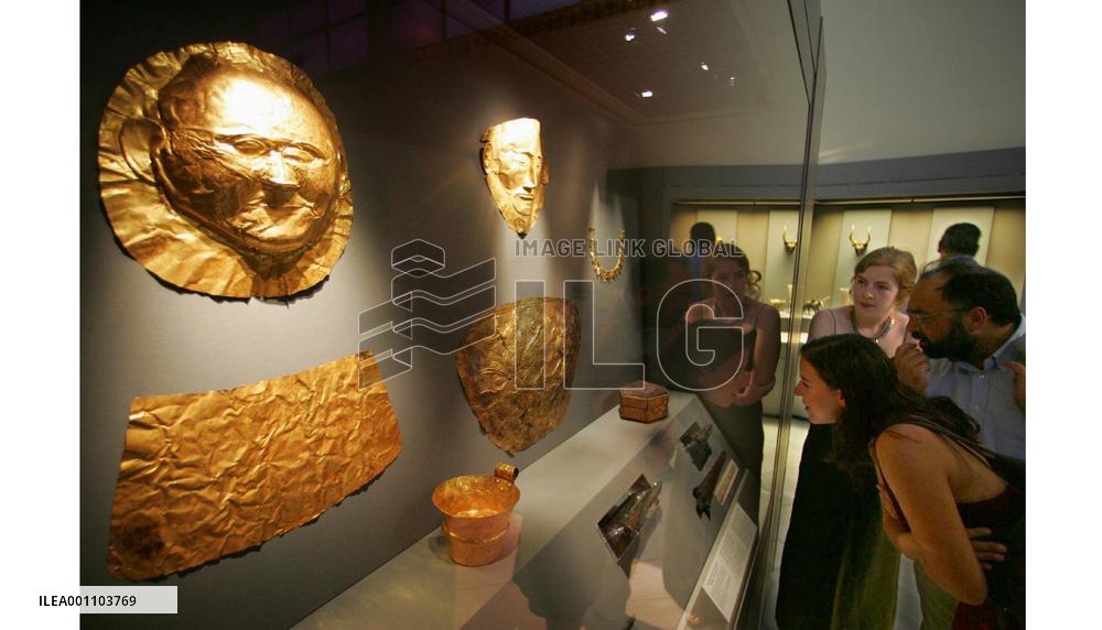 'Agamemnon's' gold mask spruced up ahead of Olympics