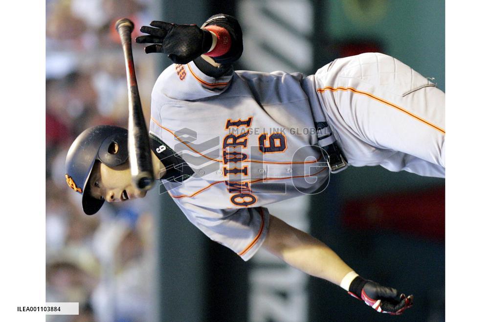 Kokubo hits 250th career homer