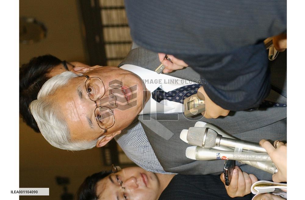 (2)METI approves Mitsubishi Motors rehabilitation under revitalization law