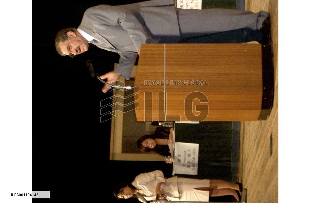 Int'l civic group holds mock Iraq war tribunal in Kyoto