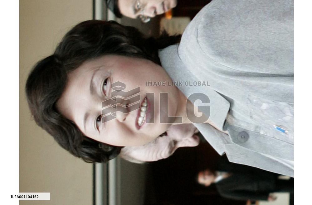 (4)Soga, family leave for Japan, thanks Jakarta