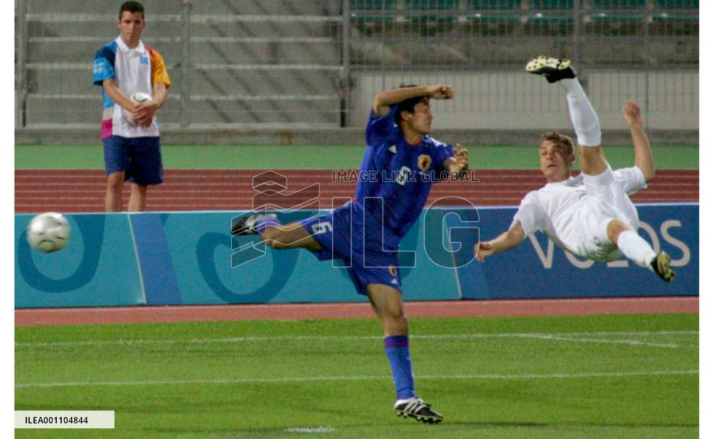 (1)Japan's soccer team knocked out of Olympics