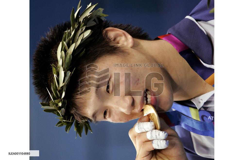(2)S. Korea's Lee wins men's 73-kg judo