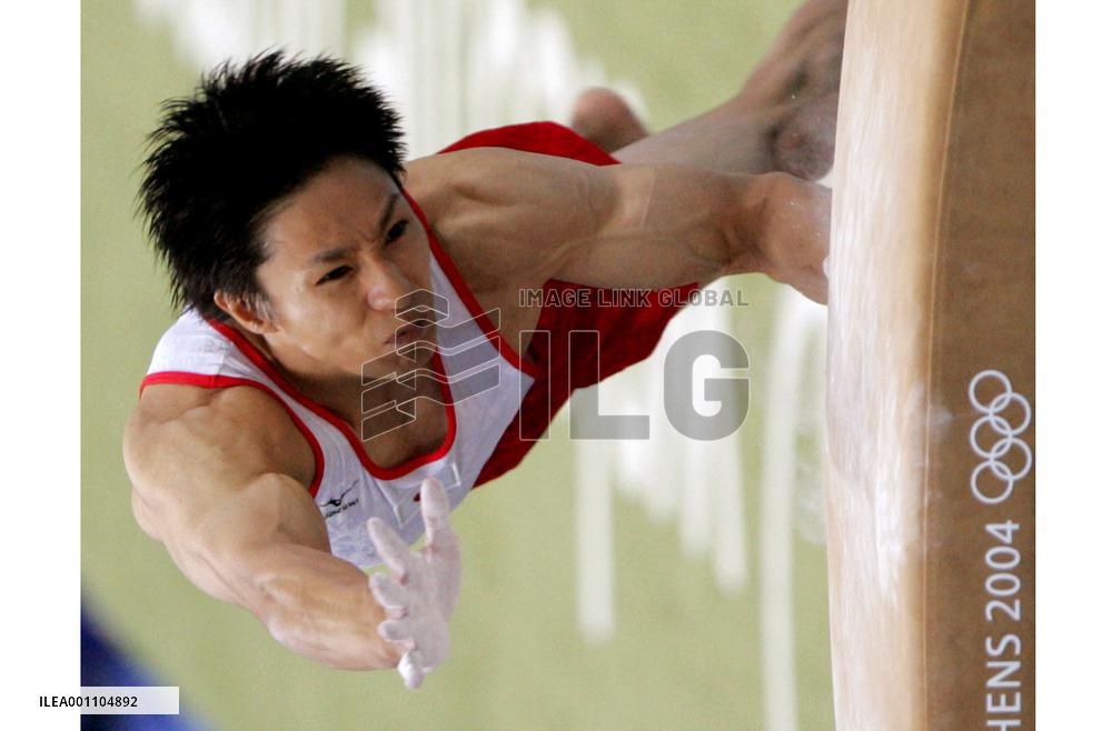 (5)Japanese men claim 1st gymnastics team gold in 28 yrs