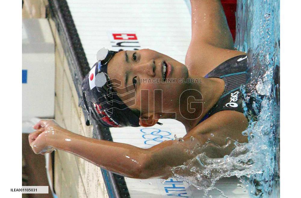 (1)Nakamura wins bronze in women's 200m backstroke