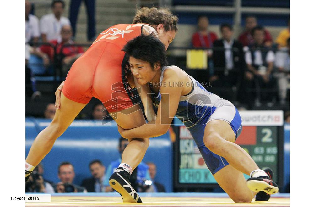 (2)K. Icho clinches gold in women's 63kg freestyle wrestling
