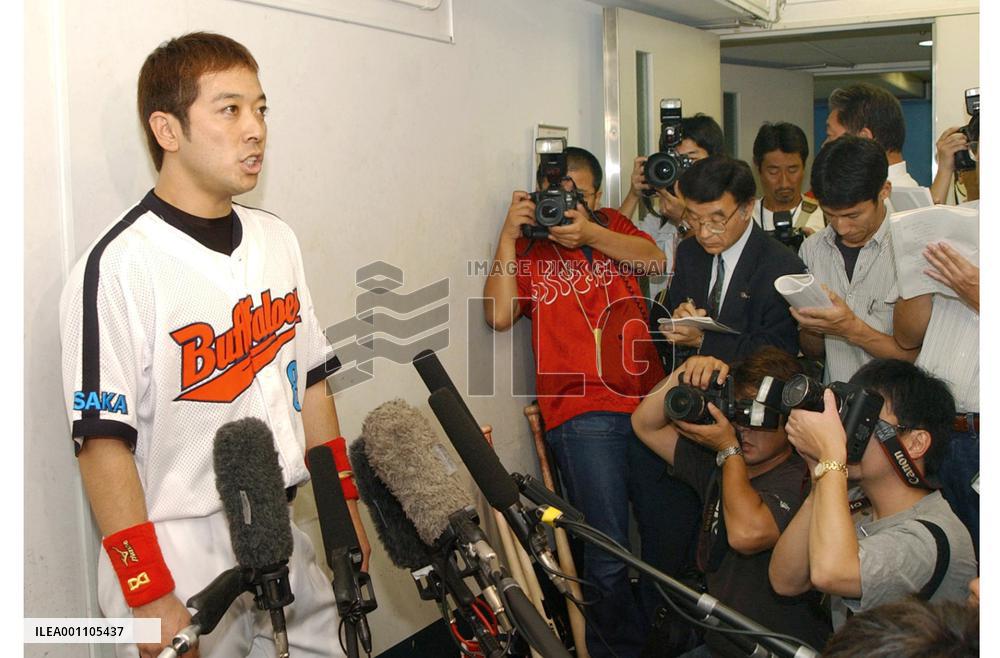 (2)Owners keep 2 leagues, OK Orix-Kintetsu merger