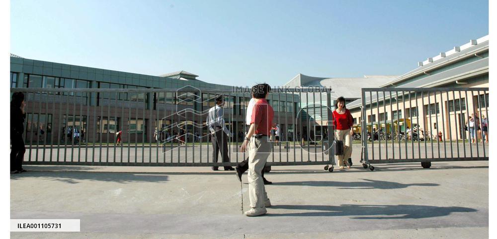 N. Korean refugees enter American school in Shanghai