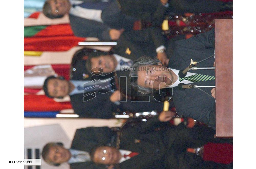 Koizumi urges Asian, European leaders to support U.N. reform
