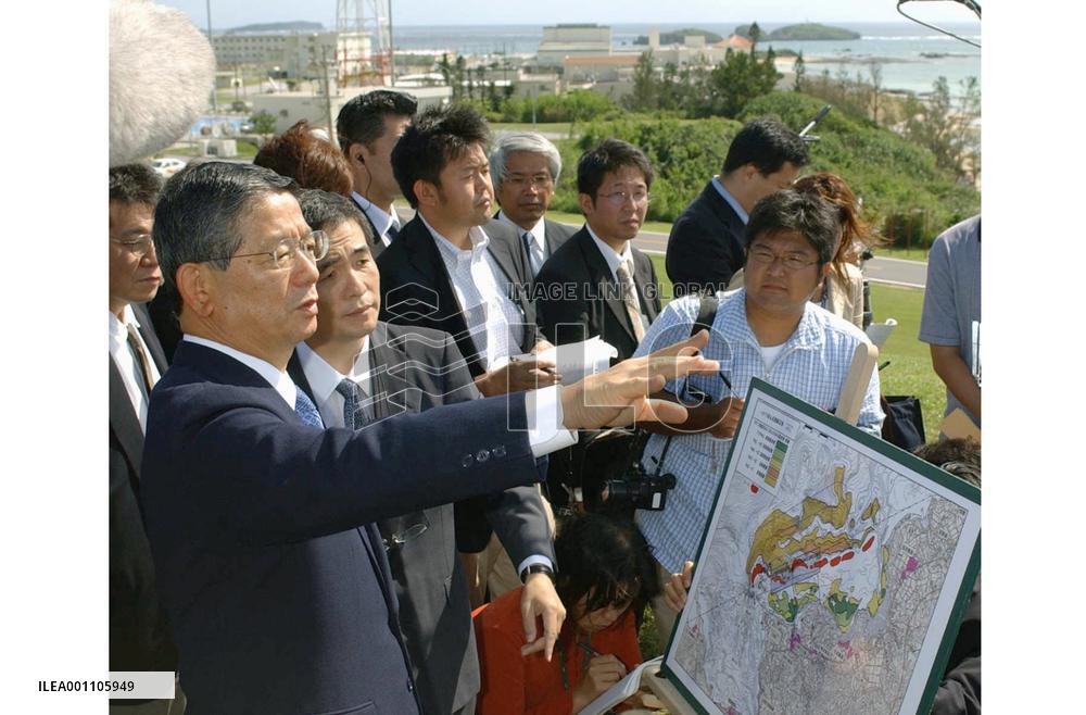 (2)Machimura feels Futemma base relocation must speed up