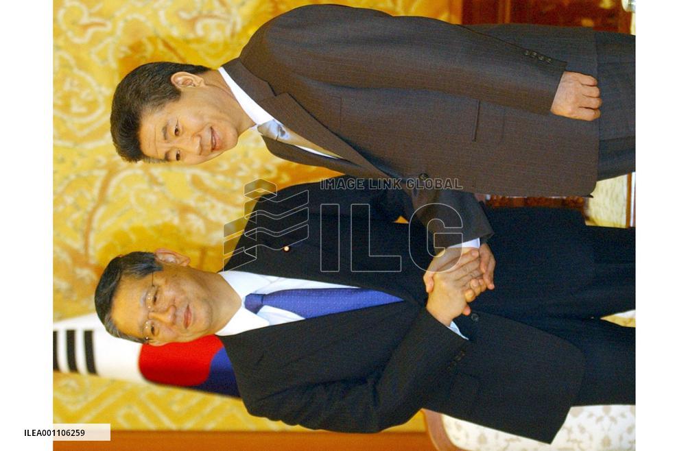 Japan plans to urge N. Korea to return to 6-way talks by year-end