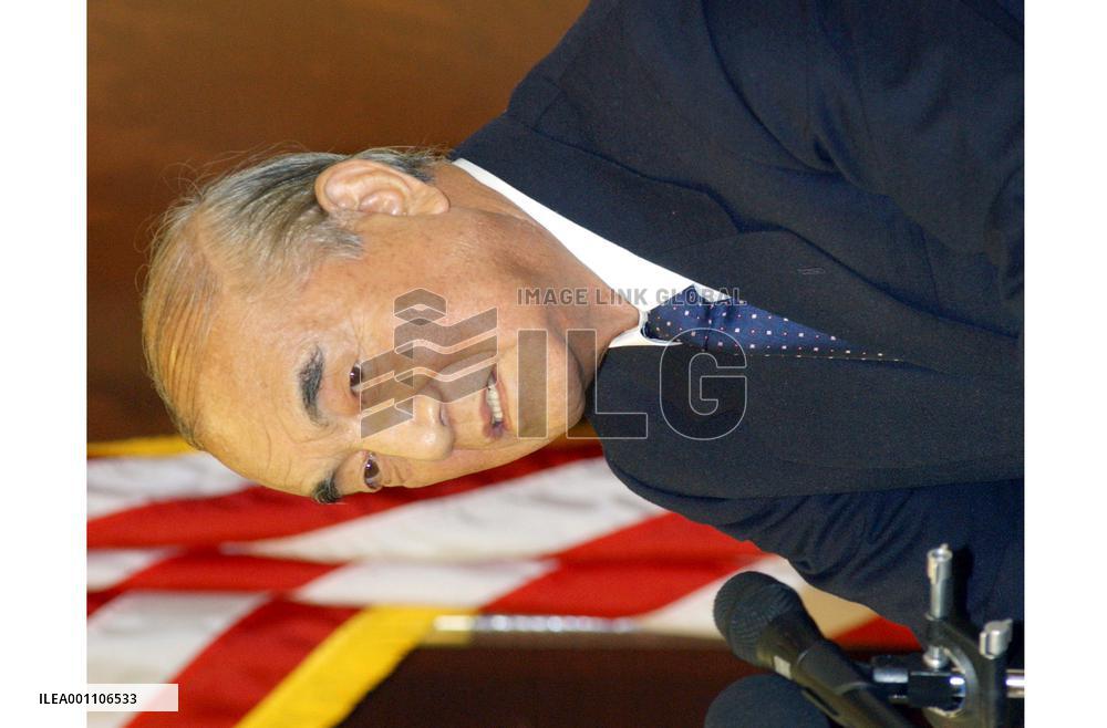 Nakasone reiterates support for amending Constitution