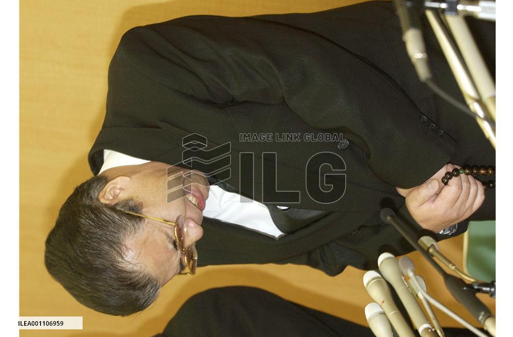 Don Quijote president mulls resignation in wake of fire