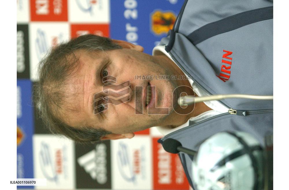 Zico forced to ring changes for Germany friendly