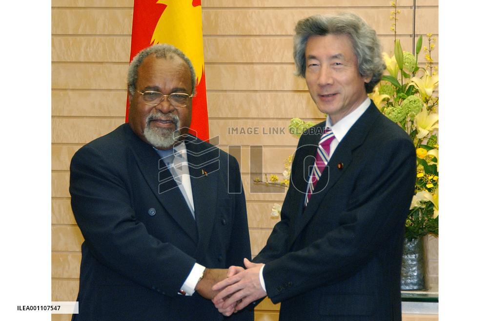 Japan backs Papua New Guinea's rice-growing plan