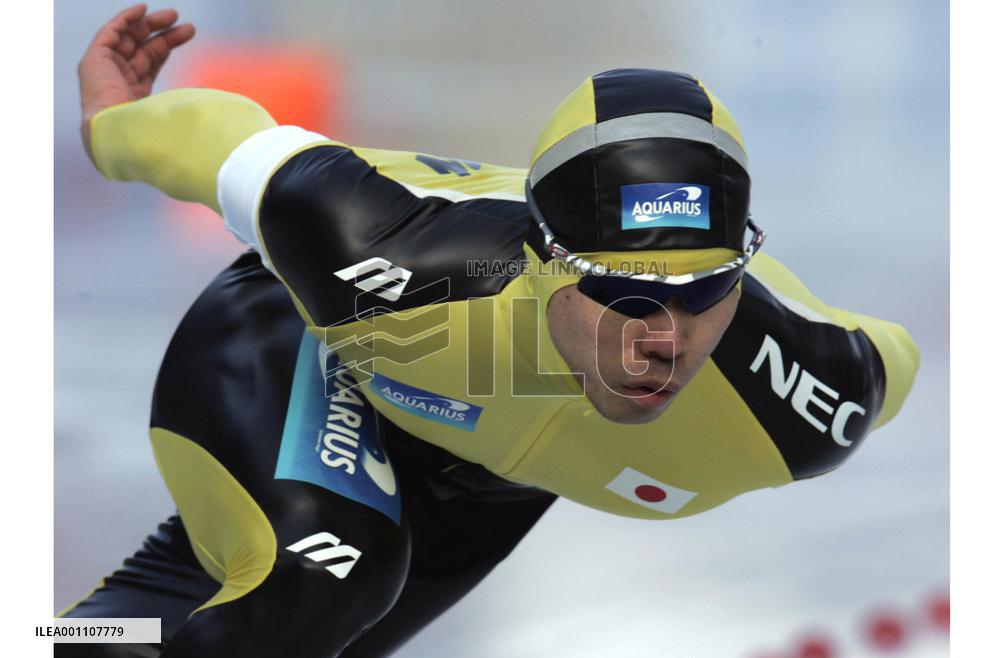 Speed skater Shimizu books place in next year's Winter Olympics