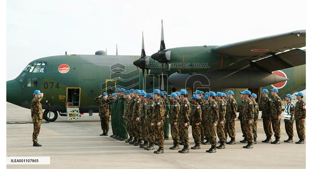 ASDF members leave Thailand after tsunami relief mission