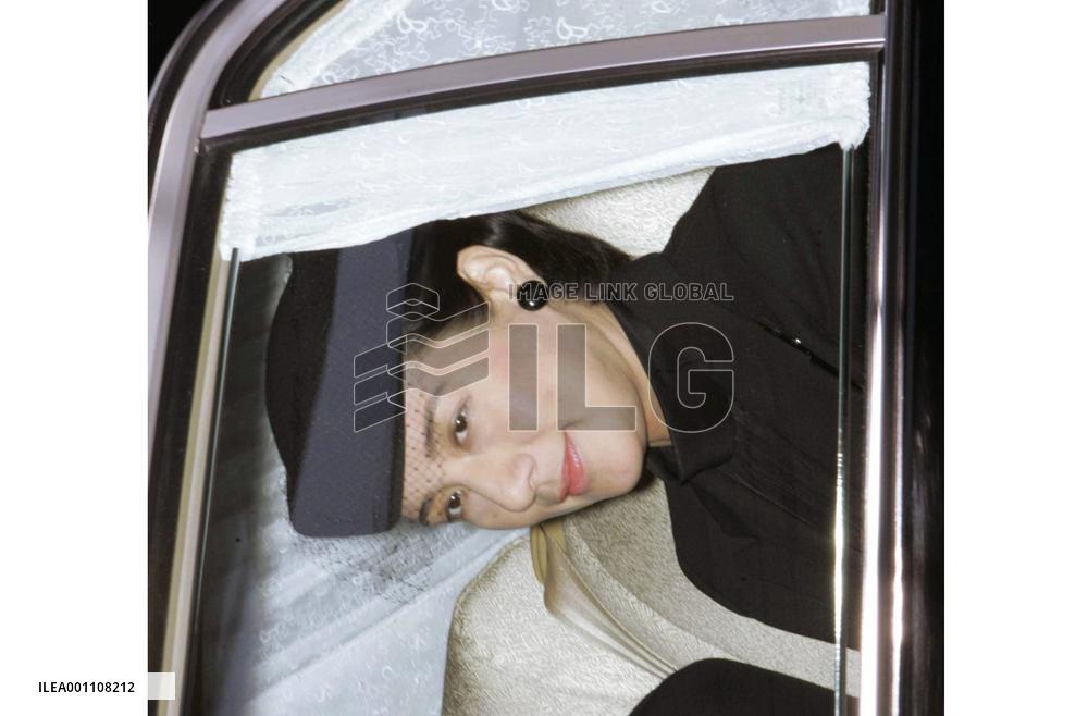 (1)Princess Masako joins in rite for late Princess Takamatsu