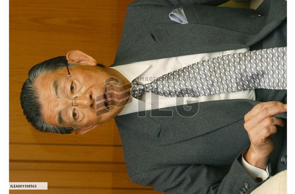 Gyohten urges G-7 to address excess liquidity behind oil price hikes