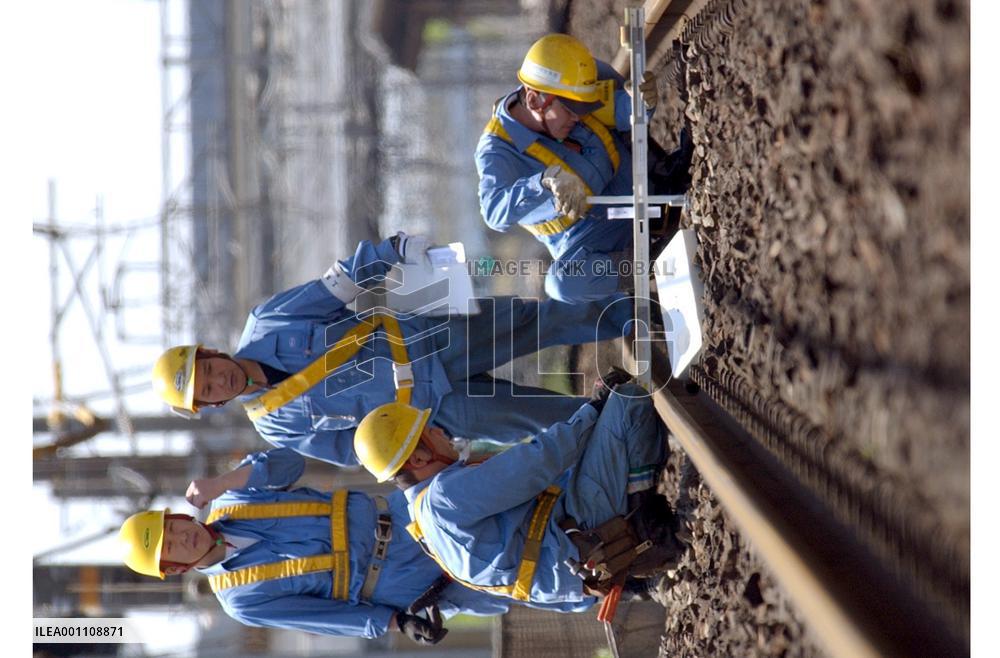 JR West resumes work to install safety system