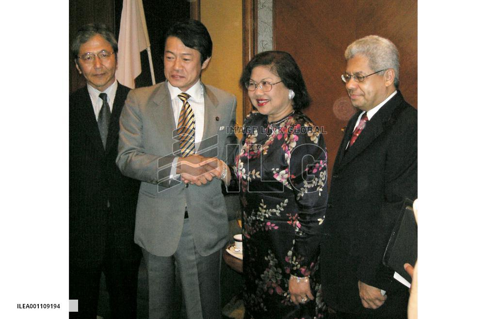 Japan, Malaysia conclude FTA talks, set to sign in December