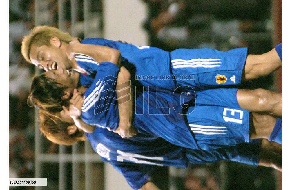 (1)Japan book World Cup spot after 2-0 win over N. Korea