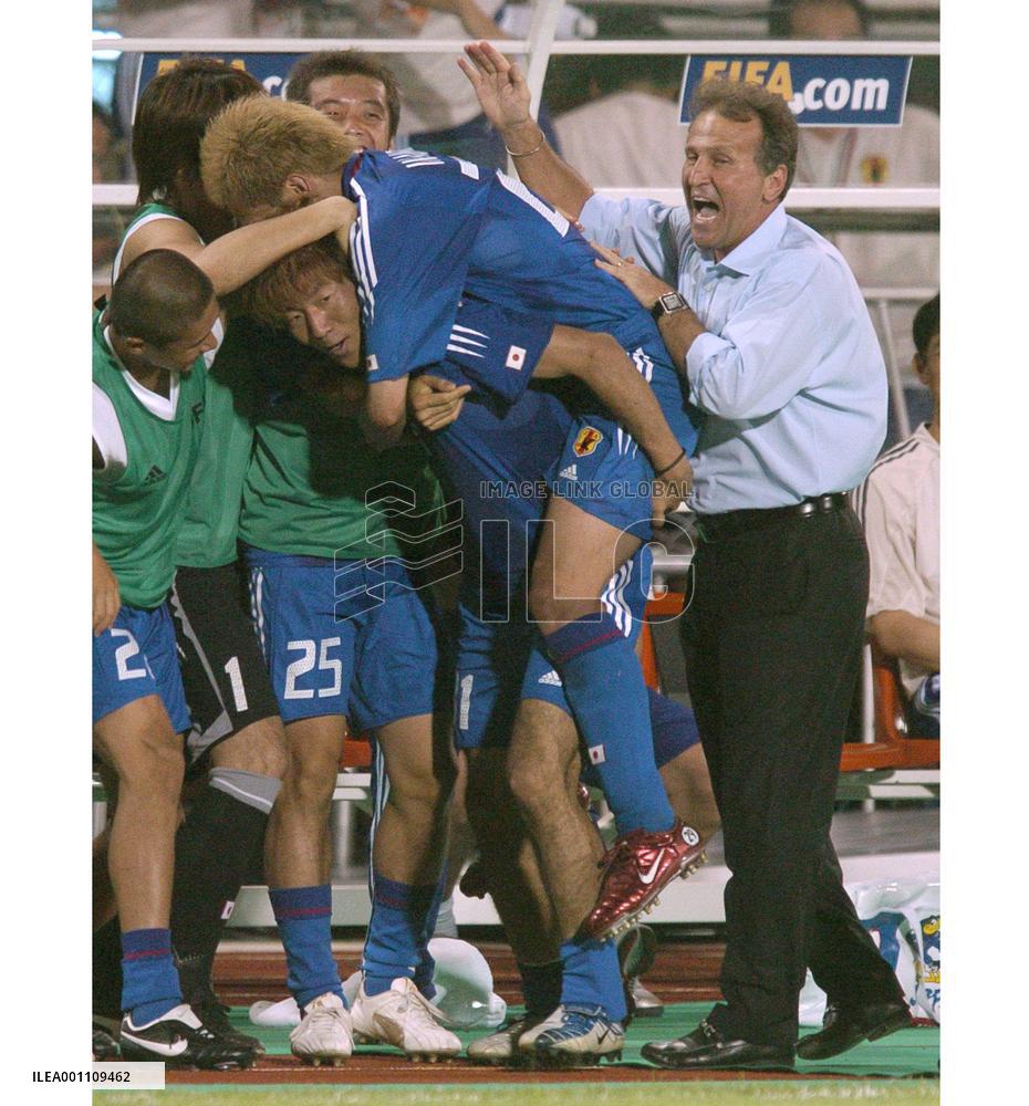 (5)Japan book World Cup spot after 2-0 win over N. Korea