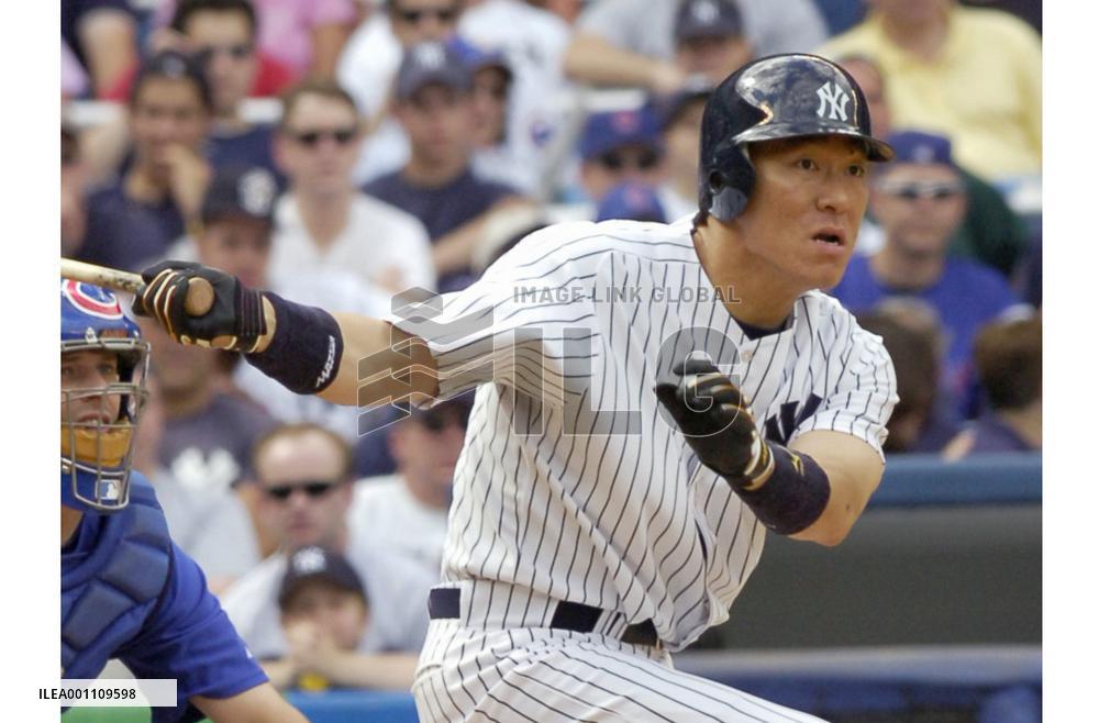 Matsui doubles against Cubs