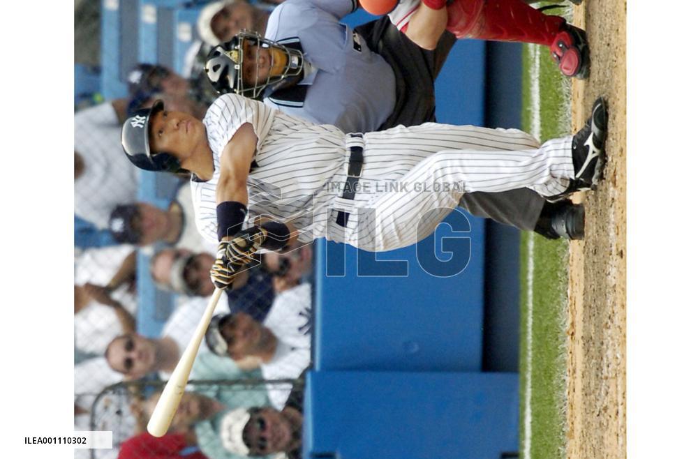Yankees' Matsui delivers 2-run double to bring walkoff victory