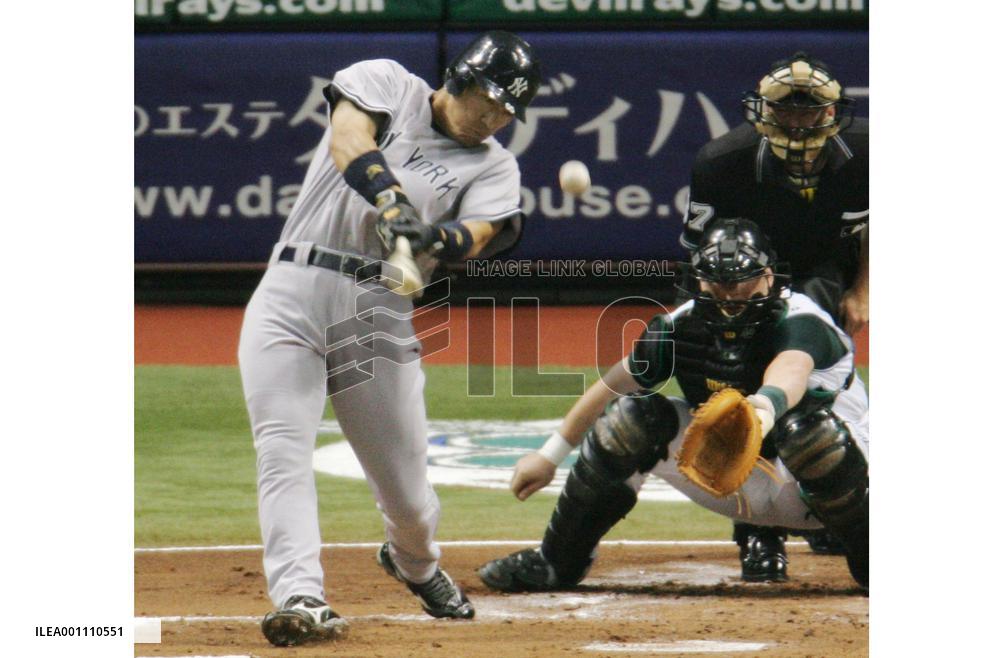 Matsui goes 1-for-5 with 2 RBIs against Devil Rays