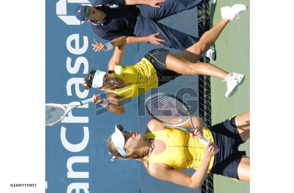 Sugiyama-Hantuchova pair knocked out of U.S. Open doubles