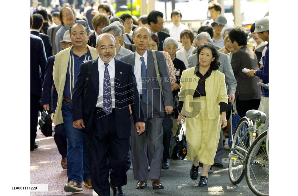 High court dismisses damages claim over Koizumi's Yasukuni visit