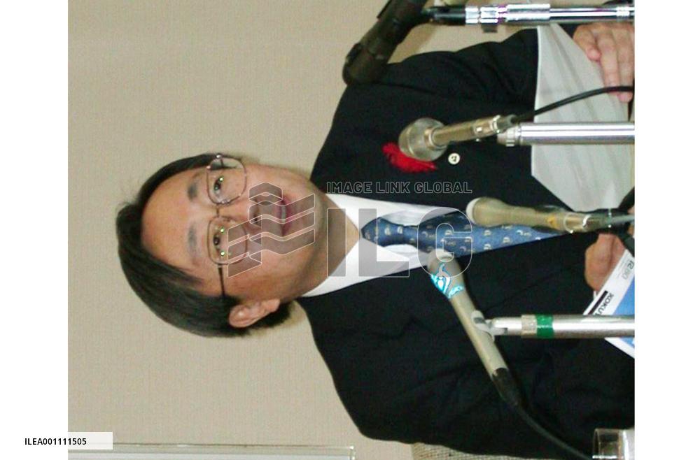 Aomori gov. agrees to host nuclear fuel storage facility