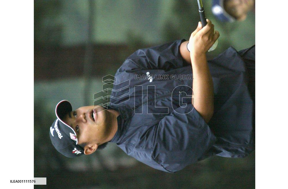 Y. Miyazato, Smail share lead at Bridgestone Open